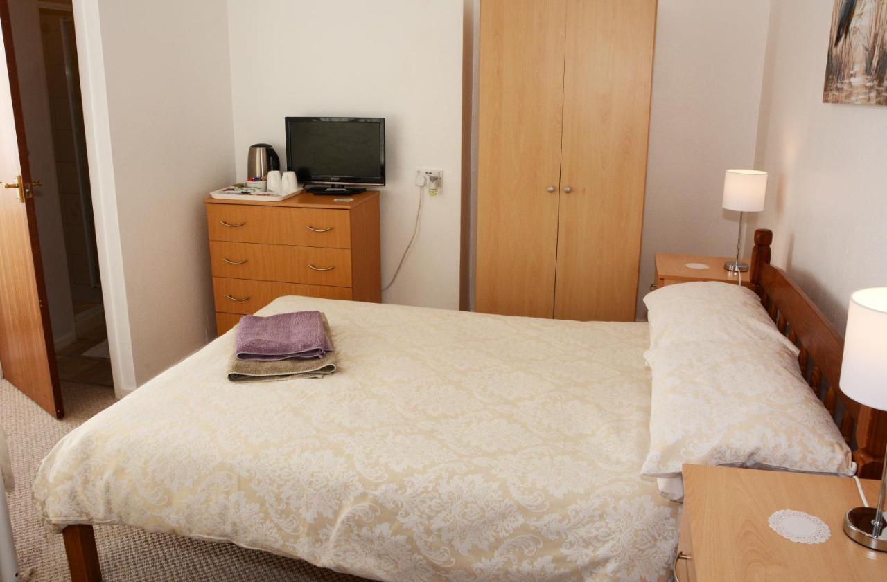 The Cove Guest House Rhyl Buitenkant foto