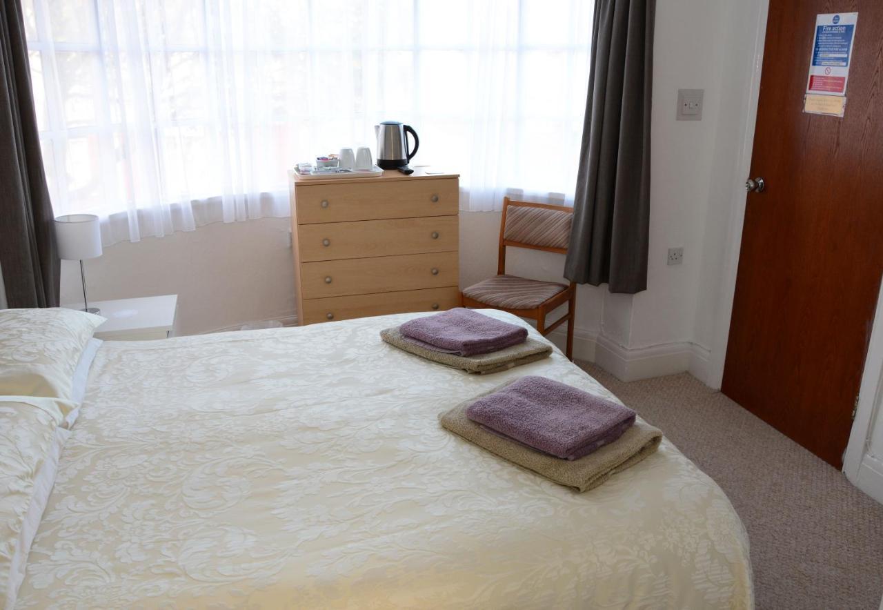 The Cove Guest House Rhyl Buitenkant foto